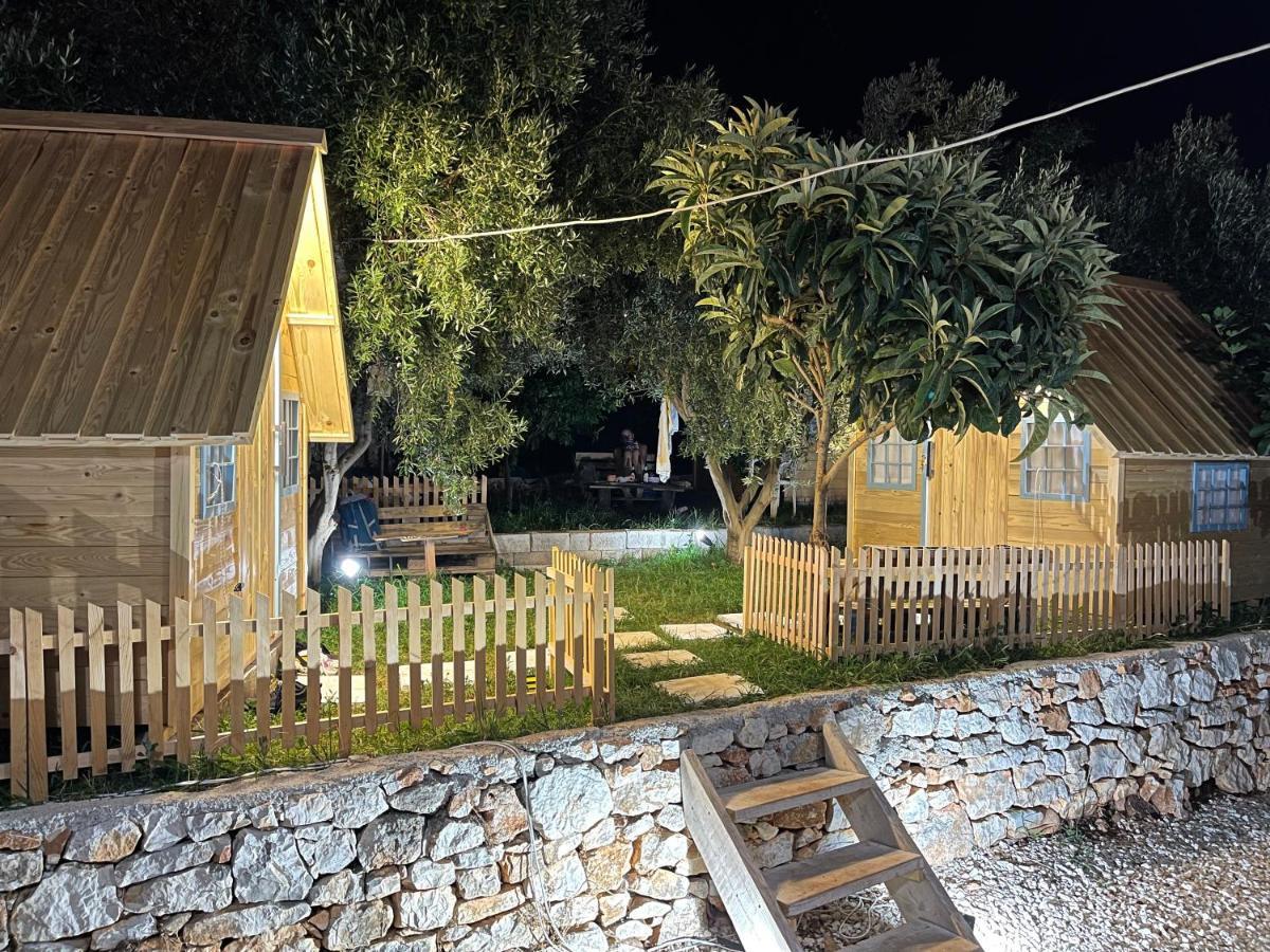 Camping Albania-Secret Village Den Saranda Kültér fotó